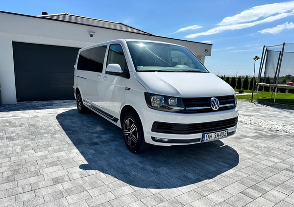 Volkswagen Caravelle cena 109400 przebieg: 198700, rok produkcji 2017 z Wrocław małe 92